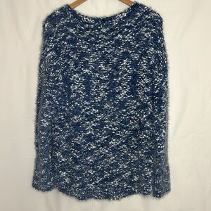 Knitted sweater women's size medium fuzzy soft Tribal teddy bear cabin core